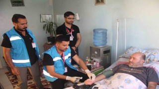 Yatalak hastalar evde sağlık hizmeti ile şifa buluyor