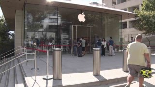 Yeni iPhone 17 Türkiyede ilgi görmedi, mağaza önleri boş kaldı