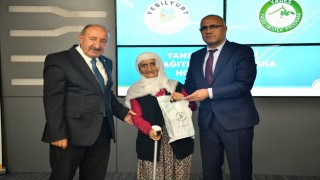 Yeşilyurt Belediyesinden ihtiyaç sahibi yaşlılara tansiyon aleti desteği