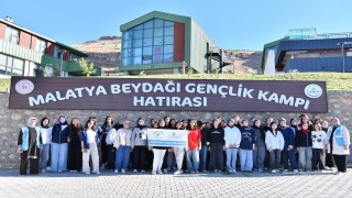 Yeşilyurt Kent Konseyinden gençlere kamp etkinliği