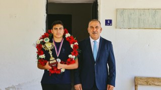 Yığmatepe, dünya şampiyonu Muaz ile bir araya geldi