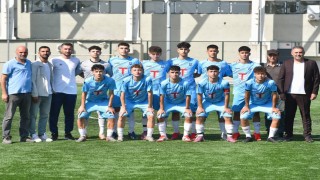 Yunusemrenin şampiyon gençleri 1. Amatör Ligde