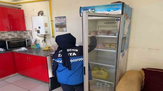 Zabıta, kantinlerdeki yasaklı ürünleri tezgahlardan kaldırdı