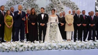 Zorluoğlu ve Gökmen ailelerin mutlu günü: Diyarbakır Valisinin oğlu dünyaevine girdi