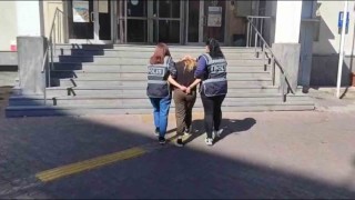 14 yıl kesinleşmiş cezası olan kadın polisten kaçamadı