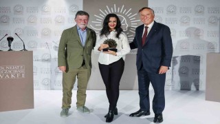 2025 Beyhan Eczacıbaşı Ödülü Koray Avcı Çakmanın oldu