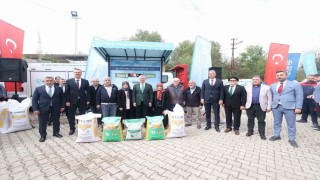 3 bin 500 çiftçiye bin 420 ton yem bitkisi tohumu desteği