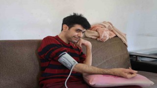 3 yıl sonra duş alıp, tıraş olan Barışın anksiyete ve depresyon sorunu olduğu ortaya çıktı