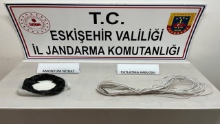 3üncü derece sit alanında kazı yapan 2 şahıs jandarma tarafından suçüstü yakalandı