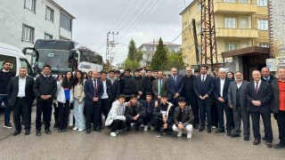 400 genç gönüllü tarihi camide din gönüllüleriyle buluştu