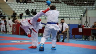 51 İlden bin 200 sporcu Elazığda karate için buluştu