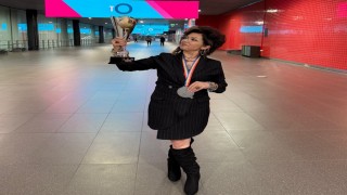 Acıpayamlı kadın kuaför İngilterede Dünya 2.si oldu