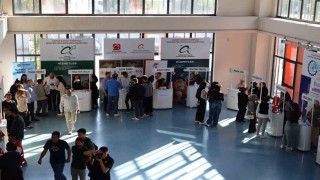 Adana Sanayi Kampüsünde istihdam fuarı başladı: 55 firma iş arayan vatandaşlarla doğrudan görüşecek