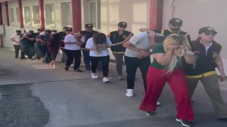 Adanada fuhuş şebekesine operasyon: 14 tutuklama