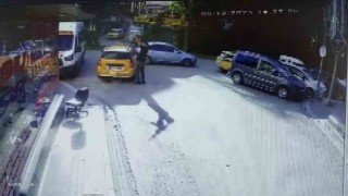 Adanada kafeye otomatik tüfekle saldırı kamerada