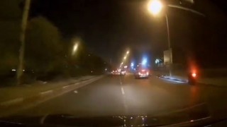 Adana’da Otomobil Motosiklete Çarptı, 2 Kişi Yaralandı