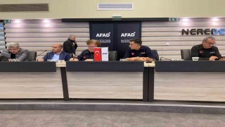 AFAD, Acil Yönetim Merkezinde çalışmalara devam ediyor