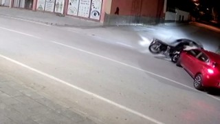 Afşinde otomobil ile motosiklet çarpıştı: 1 yaralı