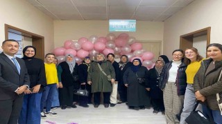 Afyonkarahisarda ‘Meme Kanseri Farkındalık Ayı etkinlikleri sürüyor