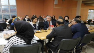 Ağrı Milli Eğitim Müdürü Kökrek, öğrencilerle bir araya geldi