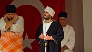 Ahilik değerlerini anlatan Tornacı Hüseyin ayakta alkışlandı