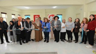 Ahmet Yesevi Mahallesi Kadın Dayanışma ve Yardımlaşma Derneği yeni merkezinde