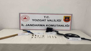 Akdağmadeninde 23 adet tarihi obje ele geçirildi