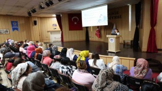 Akdeniz Belediyesinden Anne Sütü İle Besle, Sevgiyle Büyüt projesi