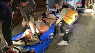 Aksarayda Kılıçaslan Parkında 8 yerinden bıçaklanan adam ağır yaralandı