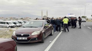 Aksarayda polis cenazesi sırasında konvoya saldırı: 4 yaralı