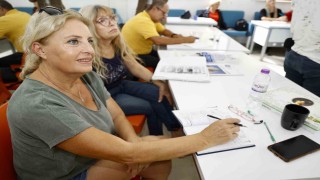 Aktif Yaşlı Merkezi, 65 yaş üstü vatandaşların sosyal buluşma noktası