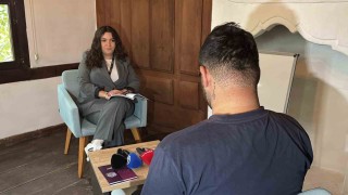 Alkol bağımlılığını yendi, şimdi diğer gençlere umut oluyor