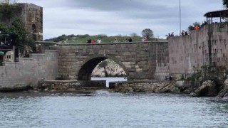 Amasrada Sahil Güvenlikten muhteşem Cumhuriyet Bayramı gösterisi