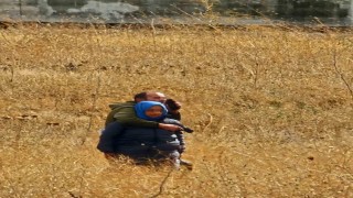 Ankarada eski eşini silahla rehin aldı