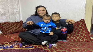 Annelerinin yüzünü ve dünyanın renklerini ilk defa gördüler