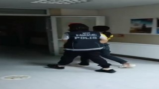 Antakyada hapis cezasıyla aranan 2 şahıs yakalandı