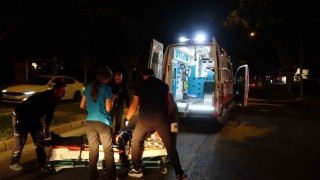 Antalyada halk otobüsünün çarptığı yaya yaralandı