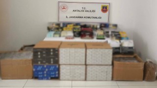 Antalyada kaçak sigara operasyonu
