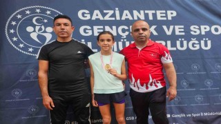 Arabanlı sporcu, atletizmde il birincisi oldu