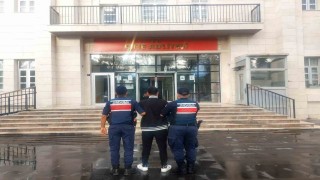 Aranan şahıs Çinede yakalandı