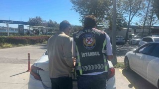 Arnavutköyde trafiği tehlikeye düşüren magandaya 4 bin 153 lira ceza