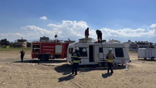 Arsuzda karavan yangını