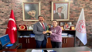 Avrupa Şampiyonu Ertunç, İl Müdürü Kalın ile bir araya geldi