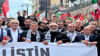 Ayasofyadan Eminönüne Gazzeye destek yürüyüşü