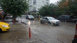 Aydında sağanak yağış etkili oluyor