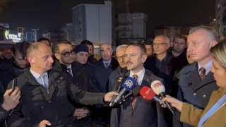 Aynı bölgede kolonu çatlayan bina tahliye edildi