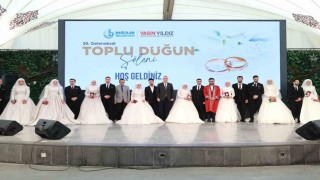 Bağcılarda 8 çift, Ticaret Bakanı Ömer Bolatın şahitliğinde evlendi