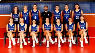 Bahçelievler Belediye Spor Kulübü Kadın Voleybol Takımı sponsorluk anlaşmasını yeniledi