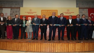 Bakan Ersoy: Arslantepe, insanlık tarihinde devletleşme sürecine ışık tutan eşsiz bir merkezdir