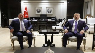 Bakan Fidan, Irak Egemenlik İttifakı Lideri Hançeri kabul etti